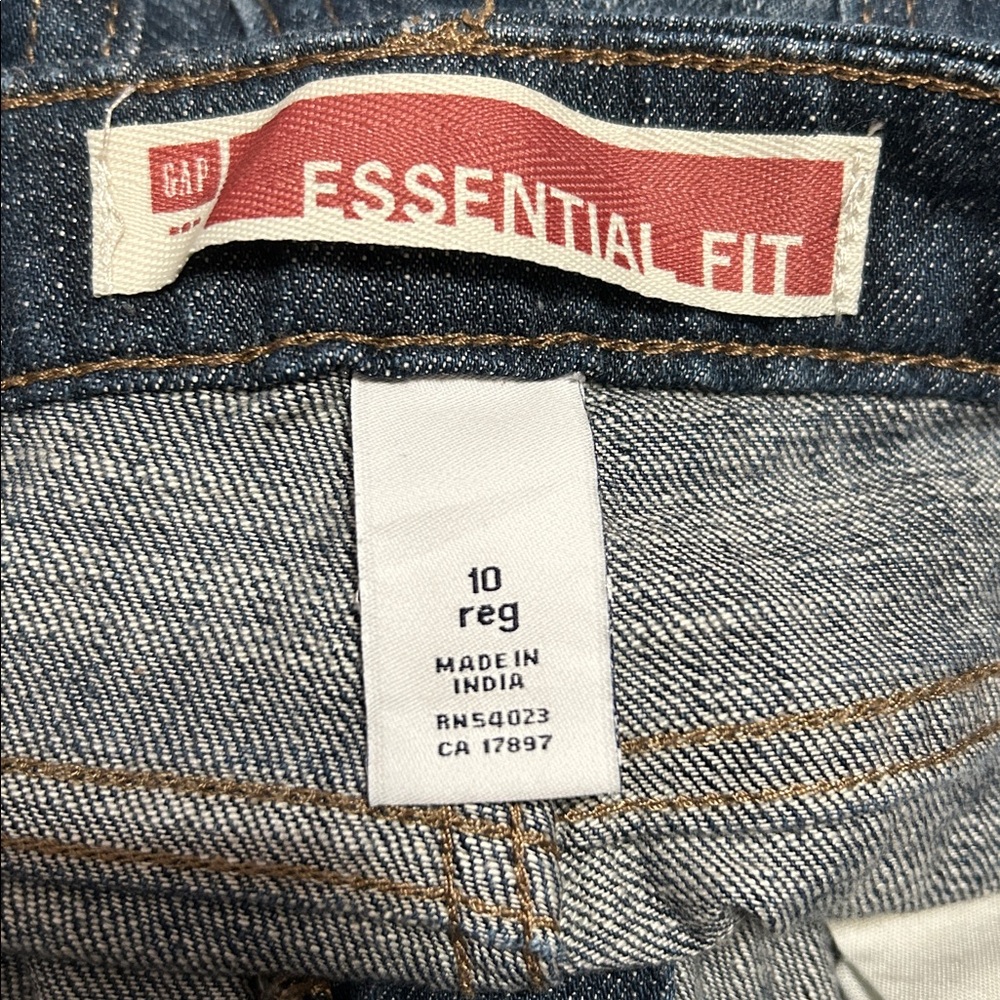 GAP Essential Fit Jeans - 10R - Picture 7 of 9